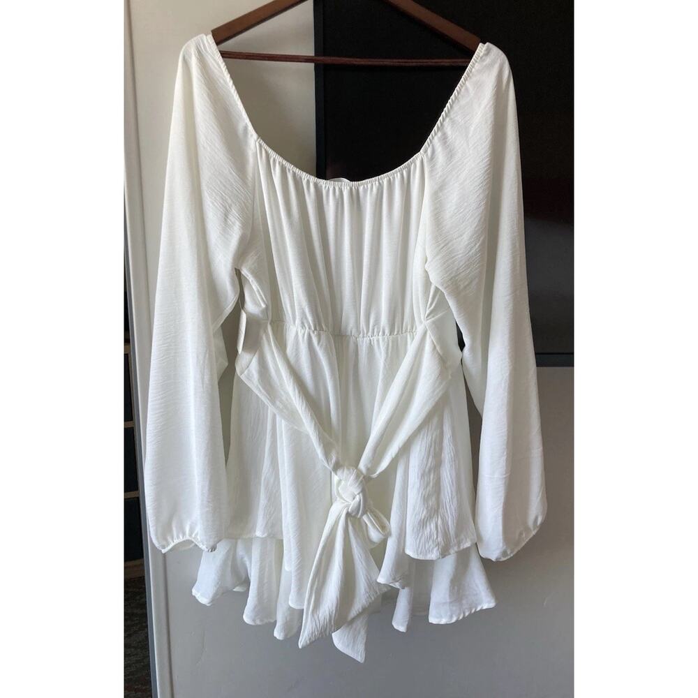 Altar'd State Lola Crossover Romper Tie Waist White Womens XL NWT Fairycore - Picture 8 of 12